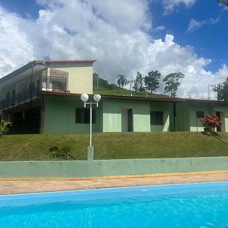 Villagio Aguas Do Jaguari Pousada Santa Isabel Bagian luar foto